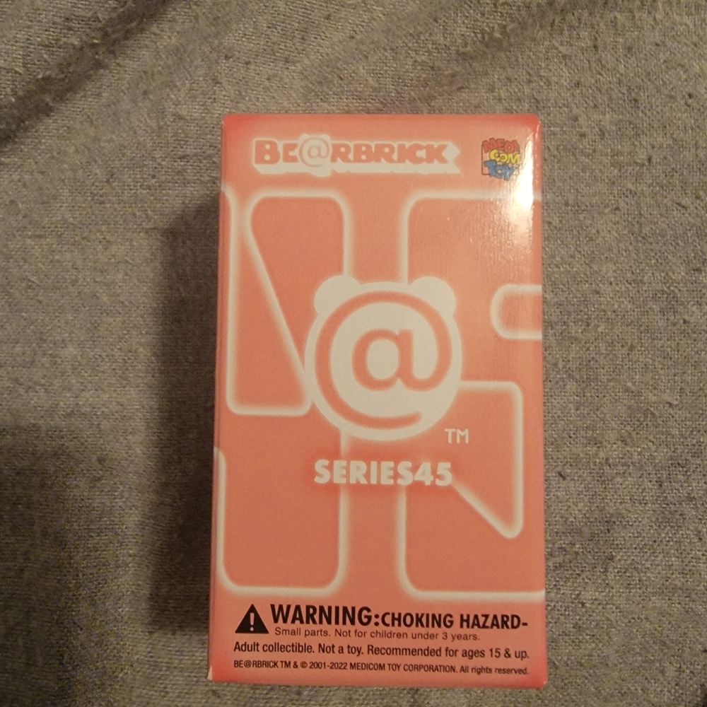 Bearbrick series 45 mini